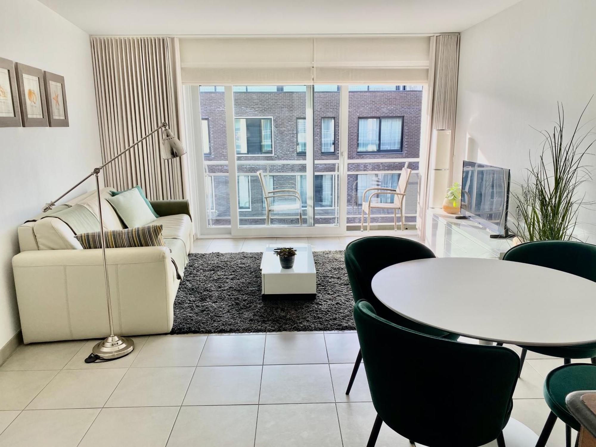 Gezellig Modern Appartement Met Optie Garagebox En In De Buurt Van Strand, Winkels En Restaurants 奥斯滕德 外观 照片